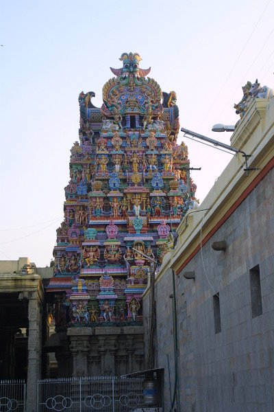 1570000_MeenakshiTempleGate.jpg - Inside the Meenakshi Temple. Madurai.