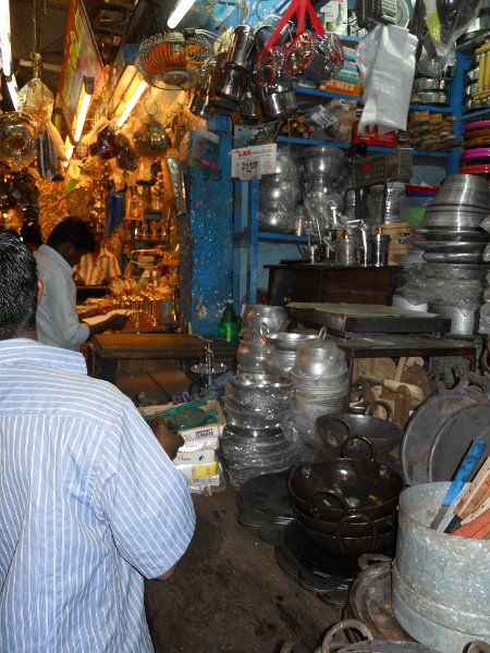 1621828_BrassMarketMadurai.jpg - Brass market in Madurai.