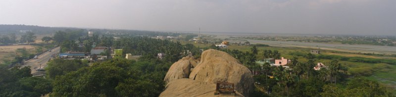 1995100_ViewFromOlakneswaraTemple.jpg - View from the Olakneswara Temple. Mahabalipuram.