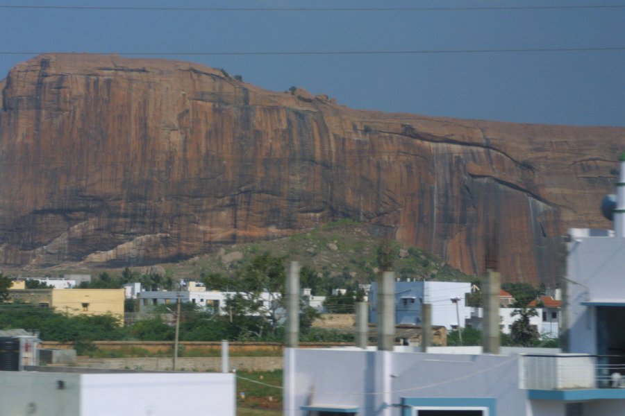 1683000_OnTheWayToThanjavur.jpg - On the way to Thanjavur.