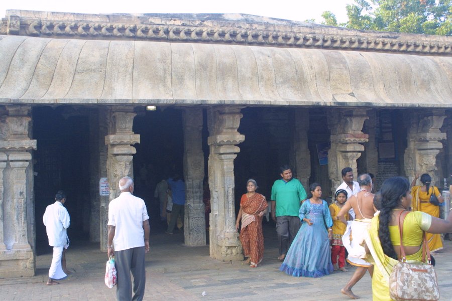 1726000_BrihadisvaraTemple.jpg - The Brihadisvara Temple. Thanjavur.