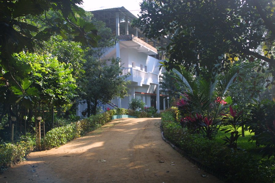 1748000_IdealRiverViewResort.jpg - The Ideal River View Resort. Thanjavur.