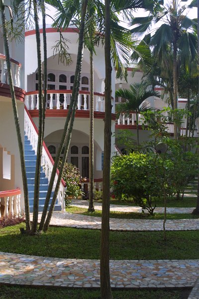 1753000_IdealRiverViewResort.jpg - The Ideal River View Resort. Thanjavur.