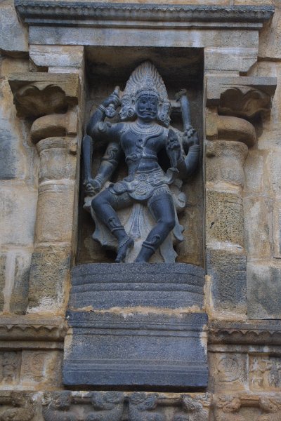 1769000_AiravateswararTemple.jpg - Statue  at the Airavateswarar Temple. Darasuram.