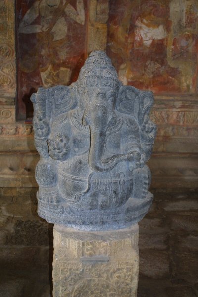 1792000_GanesheAtAiravateswararTemple.jpg - Ganesha at the Airavateswarar Temple. Darasuram.