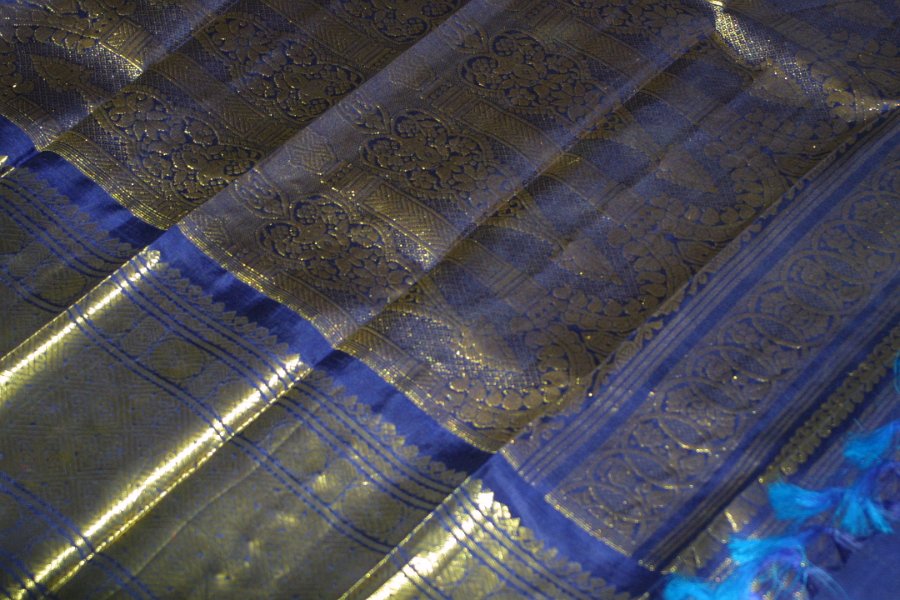 1801000_WeavingSample.jpg - Hand woven silk and cotton cloth.