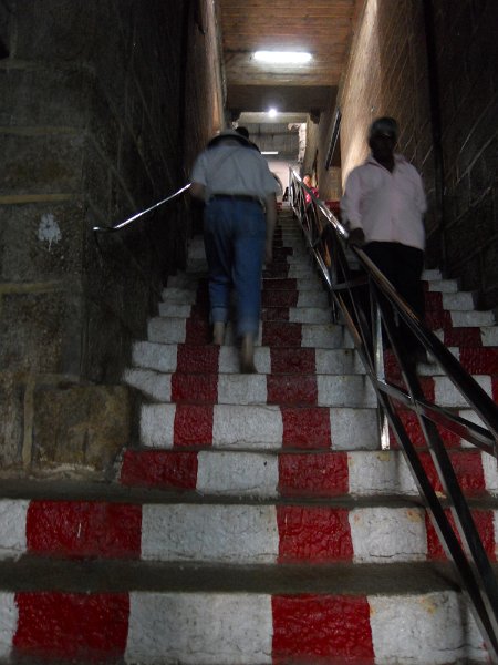 1814937_JimClimbingToRockFortThiruchi.jpg - Stairs up to the Rock Fort. Thiruchi.