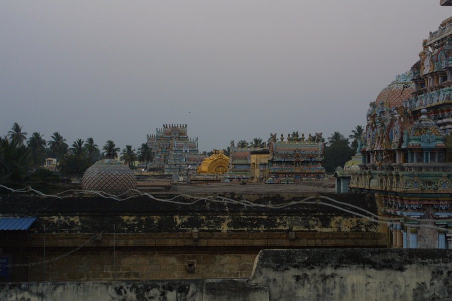 1851000_ViewFromRoofOfRanganathaswamyTemple.jpg - View from the roof of the Ranganathaswamy Temple. Thiruchi.