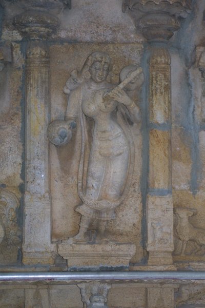 1853000_StatueAtRanganathaswamyTemple.jpg - Statue at the Ranganathaswamy Temple. Thiruchi.