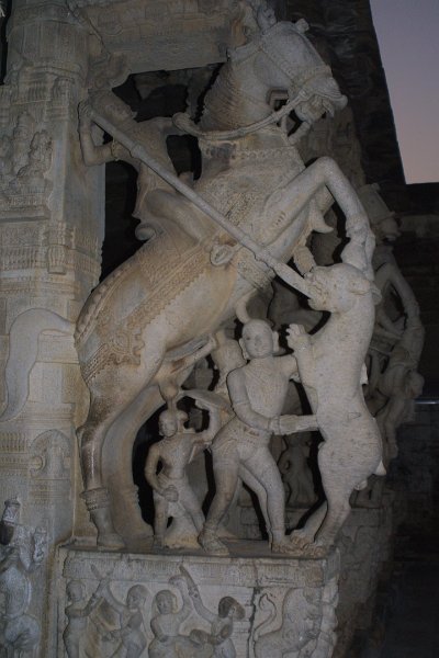 1857000_StatueAtRanganathaswamyTemple.jpg - Pillar carving at the Ranganathaswamy Temple. Thiruchi.