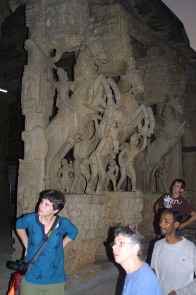 1858000_StatueAtRanganathaswamyTemple.jpg - Jen, Kathy, "Bruce Lee" and Martin at the Ranganathaswamy Temple. Thiruchi.