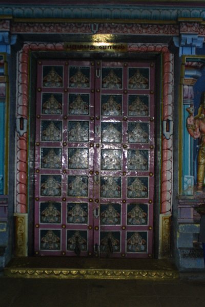 1864000_RanganathaswamyTemple.jpg - The Ranganathaswamy Temple. Thiruchi.